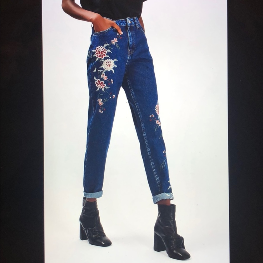 Nwot Topshop Moto Embroidered Mom Jean